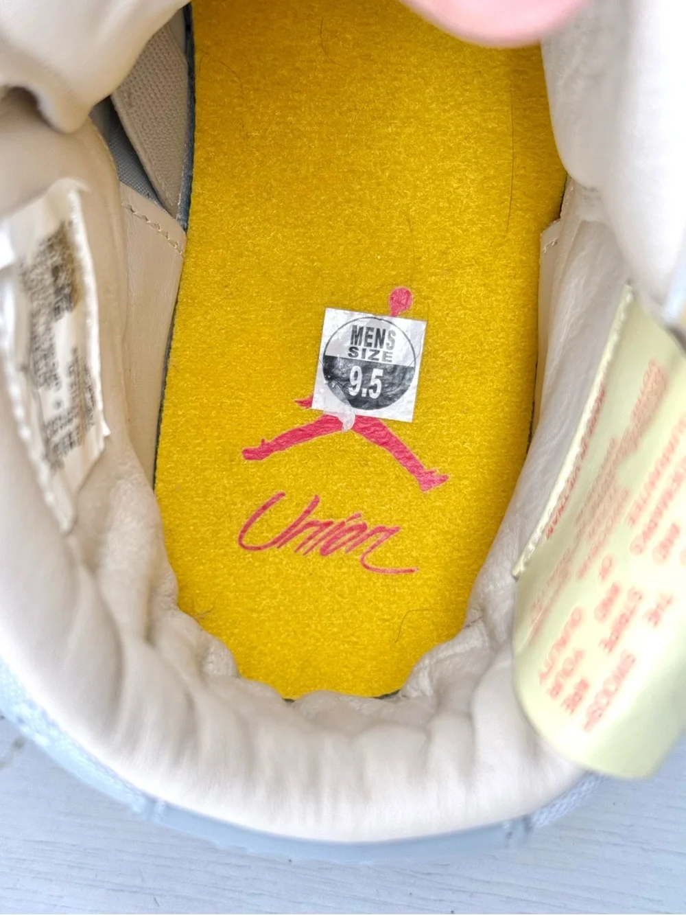 Jordan 2 Retro x LA Union collab. Excellent used condition. No box. Size US 9.5